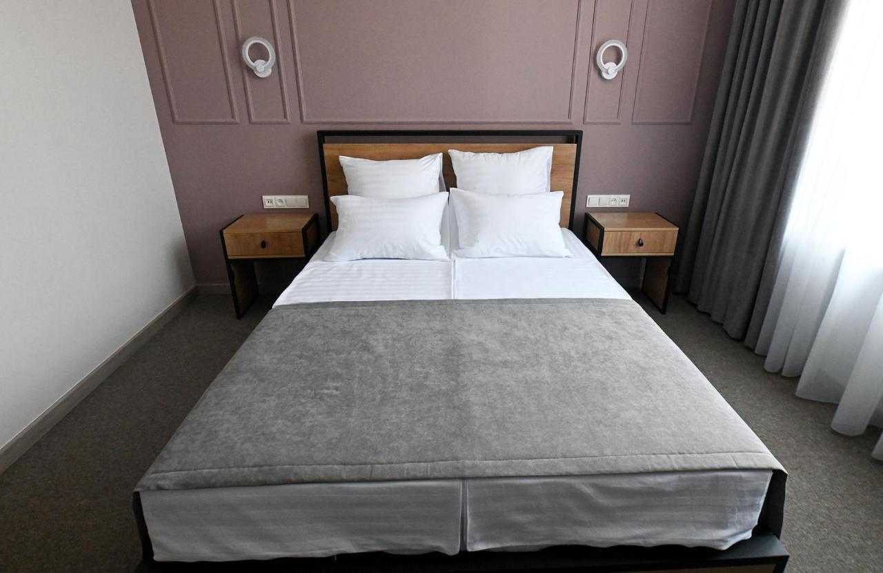 Prime Hotel Ґюмрі Екстер'єр фото