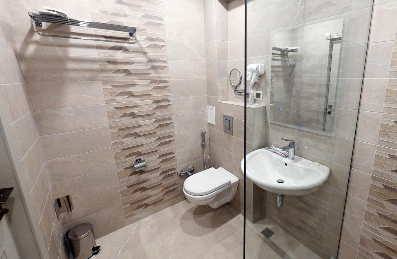 Prime Hotel Ґюмрі Екстер'єр фото