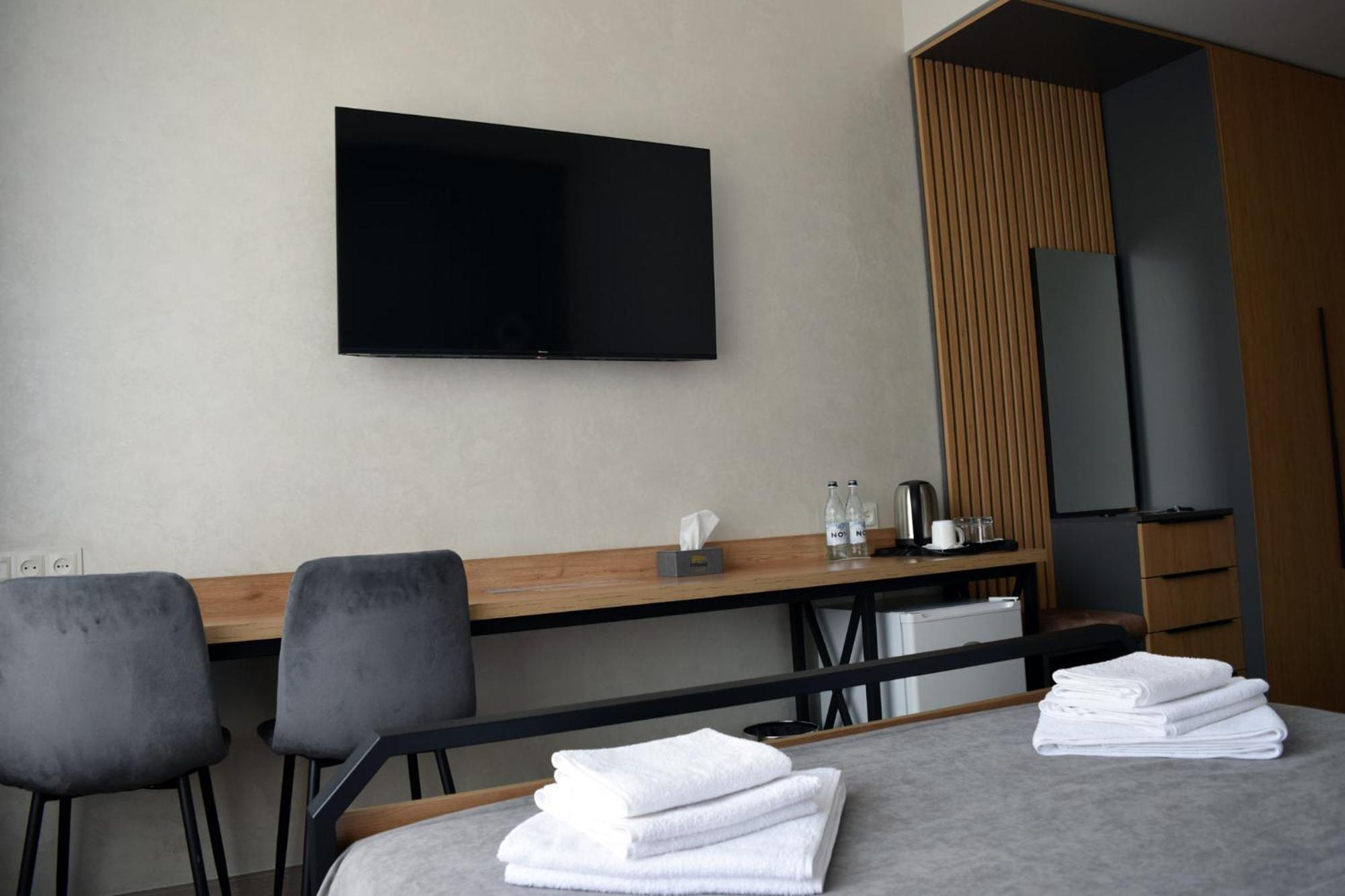 Prime Hotel Ґюмрі Екстер'єр фото